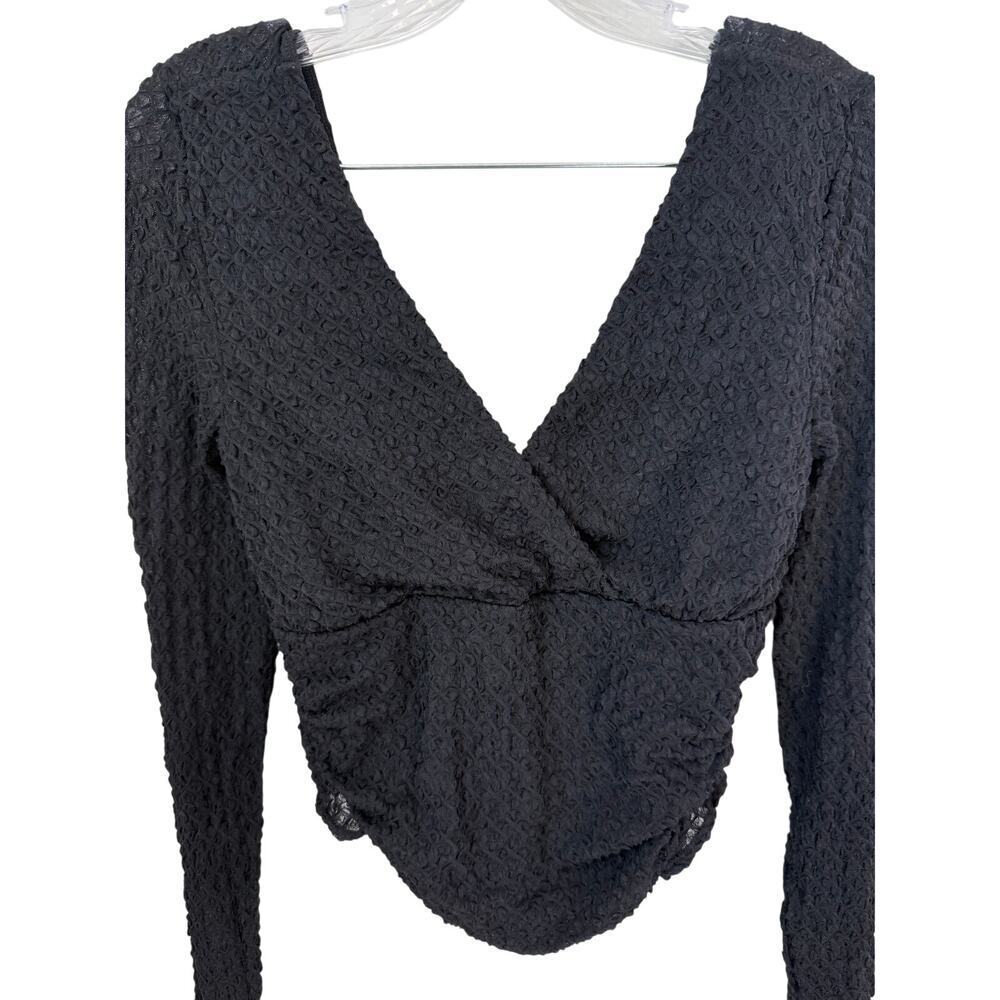 Halara V-Neck Textured Stretchy Black Long Sleeve Crop Top Large